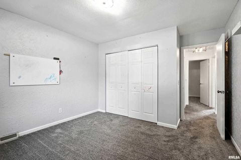 Tiny photo for 3205 N PINE Street, Davenport, IA 52806 (MLS # QC4266784)