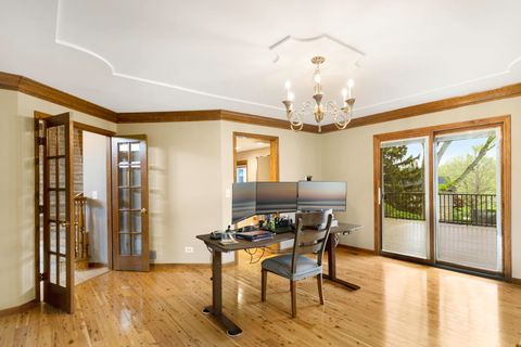 Tiny photo for 5N191 Fox Bluff Drive, St. Charles, IL 60175 (MLS # 12605628)