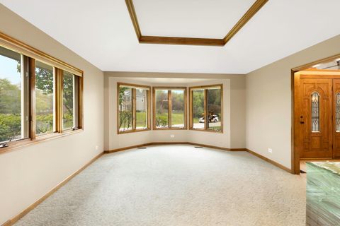 Tiny photo for 5N191 Fox Bluff Drive, St. Charles, IL 60175 (MLS # 12605628)
