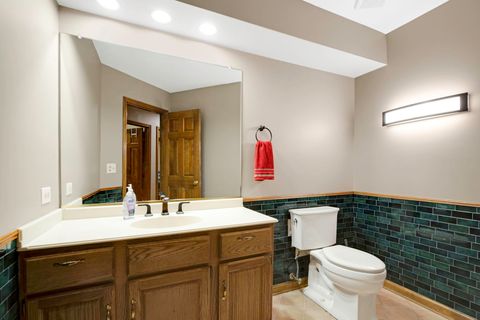 Tiny photo for 5N191 Fox Bluff Drive, St. Charles, IL 60175 (MLS # 12605628)