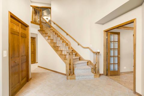 Tiny photo for 5N191 Fox Bluff Drive, St. Charles, IL 60175 (MLS # 12605628)
