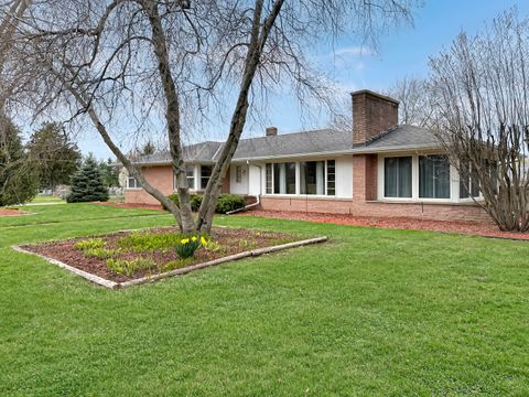 Tiny photo for 1025 W Lincoln Avenue, Belvidere, IL 61008 (MLS # 12350543)