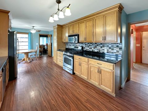 Tiny photo for 1025 W Lincoln Avenue, Belvidere, IL 61008 (MLS # 12350543)