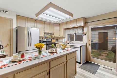 Tiny photo for 5500 Montibello Drive, Hanover Park, IL 60133 (MLS # 12524079)