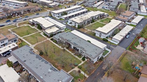 Tiny photo for 5500 Montibello Drive, Hanover Park, IL 60133 (MLS # 12524079)