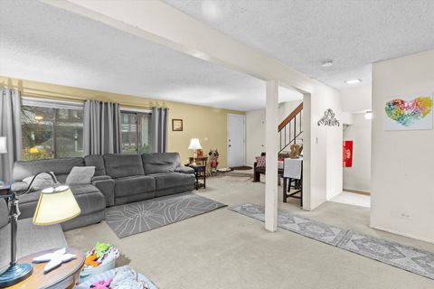 Tiny photo for 5500 Montibello Drive, Hanover Park, IL 60133 (MLS # 12524079)