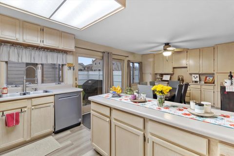 Tiny photo for 5500 Montibello Drive, Hanover Park, IL 60133 (MLS # 12524079)