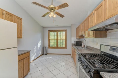 Tiny photo for 216 Stoneybrook Lane #2D, Bloomingdale, IL 60108 (MLS # 12752924)