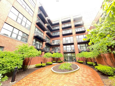 Tiny photo for 2323 W Pershing Road #421, Chicago, IL 60609 (MLS # 12565777)