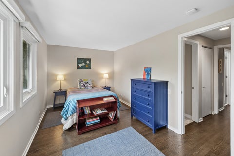Tiny photo for 1889 Maple Avenue #E2, Evanston, IL 60201 (MLS # 12761449)