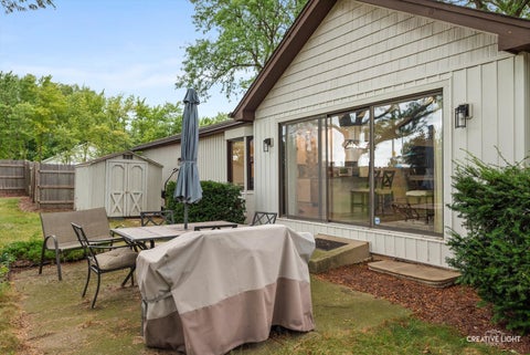 Tiny photo for 110 N Cambridge Drive, Geneva, IL 60134 (MLS # 12741005)