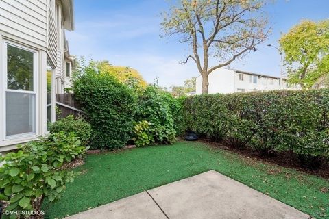 Tiny photo for 502 Jordan Way, Bolingbrook, IL 60440 (MLS # 12572751)