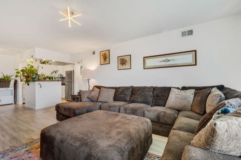 Tiny photo for 9820 S Pulaski Road #315, Oak Lawn, IL 60453 (MLS # 12605564)