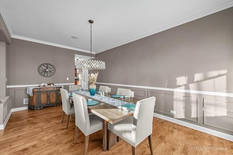 Tiny photo for 7 Birchwood Court, Lake In The Hills, IL 60156 (MLS # 12545048)