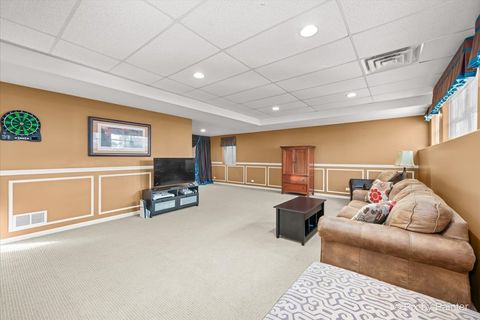 Tiny photo for 7 Birchwood Court, Lake In The Hills, IL 60156 (MLS # 12545048)