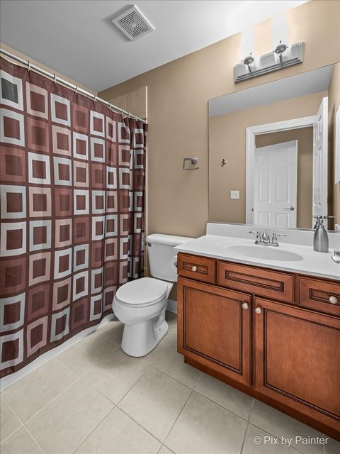 Tiny photo for 7 Birchwood Court, Lake In The Hills, IL 60156 (MLS # 12545048)