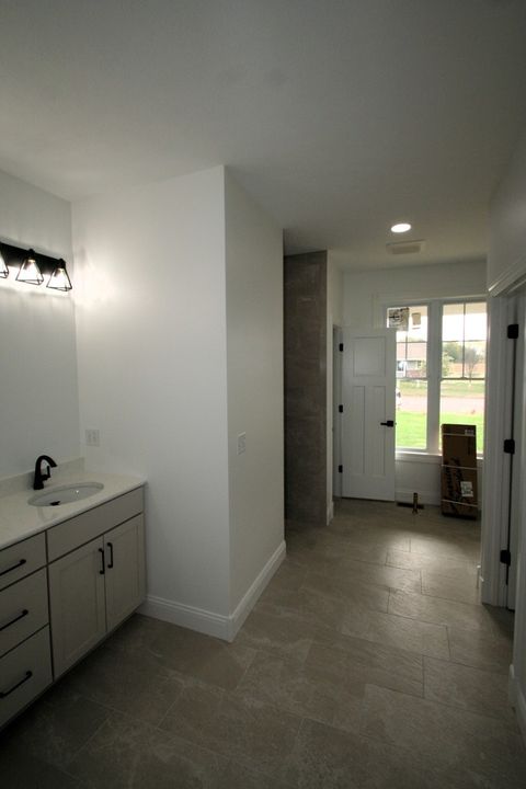 Tiny photo for 614 Brendalyn Drive, Mackinaw, IL 61755 (MLS # 12452185)
