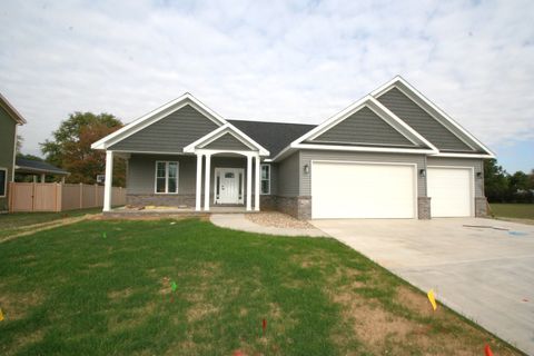 Photo of 614 Brendalyn Drive, Mackinaw, IL 61755 (MLS # 12452185)