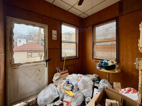 Tiny photo for 4850 N Monticello Avenue, Chicago, IL 60625 (MLS # 12575152)