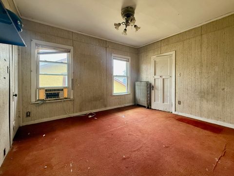 Tiny photo for 4850 N Monticello Avenue, Chicago, IL 60625 (MLS # 12575152)