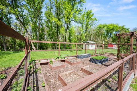Tiny photo for 3347 Meadow Trail W, DeKalb, IL 60115 (MLS # 12632975)