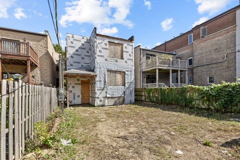 Tiny photo for 4906 N Winchester Avenue, Chicago, IL 60640 (MLS # 12483136)