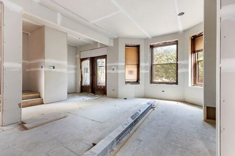 Tiny photo for 4906 N Winchester Avenue, Chicago, IL 60640 (MLS # 12483136)