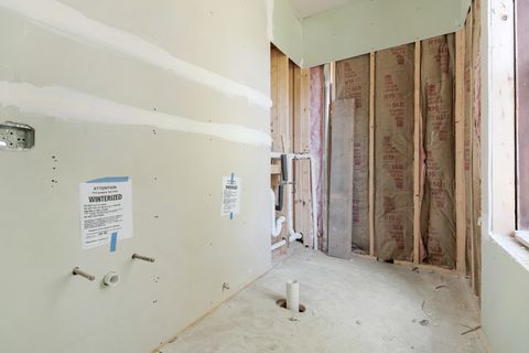 Tiny photo for 4906 N Winchester Avenue, Chicago, IL 60640 (MLS # 12483136)