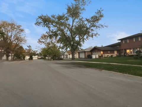 Tiny photo for 1233 190th Street, Homewood, IL 60430 (MLS # 12797277)