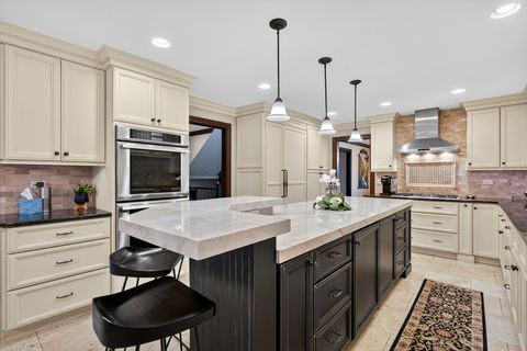 Tiny photo for 1886 Clover Drive, Inverness, IL 60067 (MLS # 12534933)