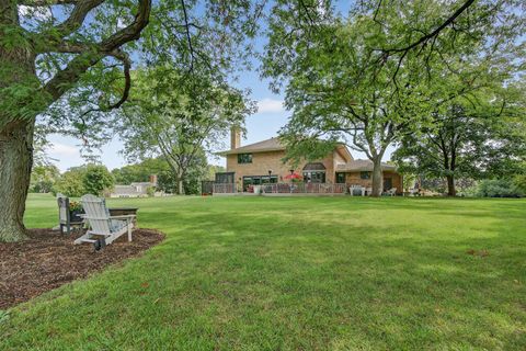 Tiny photo for 1886 Clover Drive, Inverness, IL 60067 (MLS # 12534933)