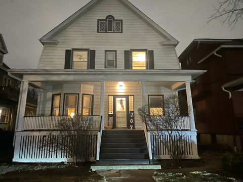 A home in Oak Park