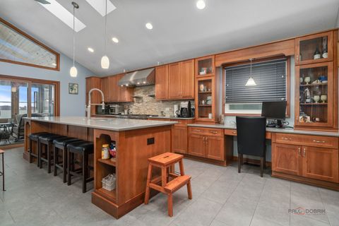 Tiny photo for 5000 W Shore Drive, McHenry, IL 60050 (MLS # 12582091)