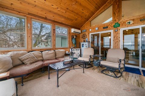 Tiny photo for 5000 W Shore Drive, McHenry, IL 60050 (MLS # 12582091)