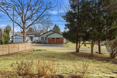 Tiny photo for 136 Edgewater Drive, Crystal Lake, IL 60014 (MLS # 12568374)