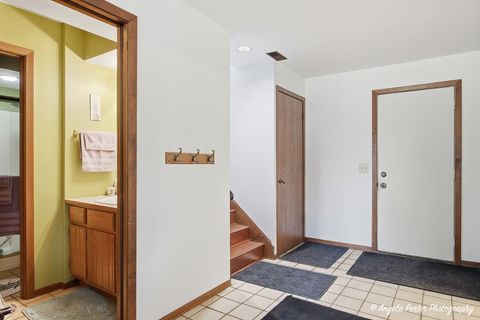 Tiny photo for 136 Edgewater Drive, Crystal Lake, IL 60014 (MLS # 12568374)