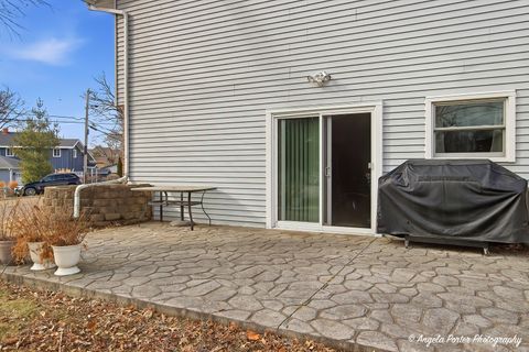 Tiny photo for 136 Edgewater Drive, Crystal Lake, IL 60014 (MLS # 12568374)