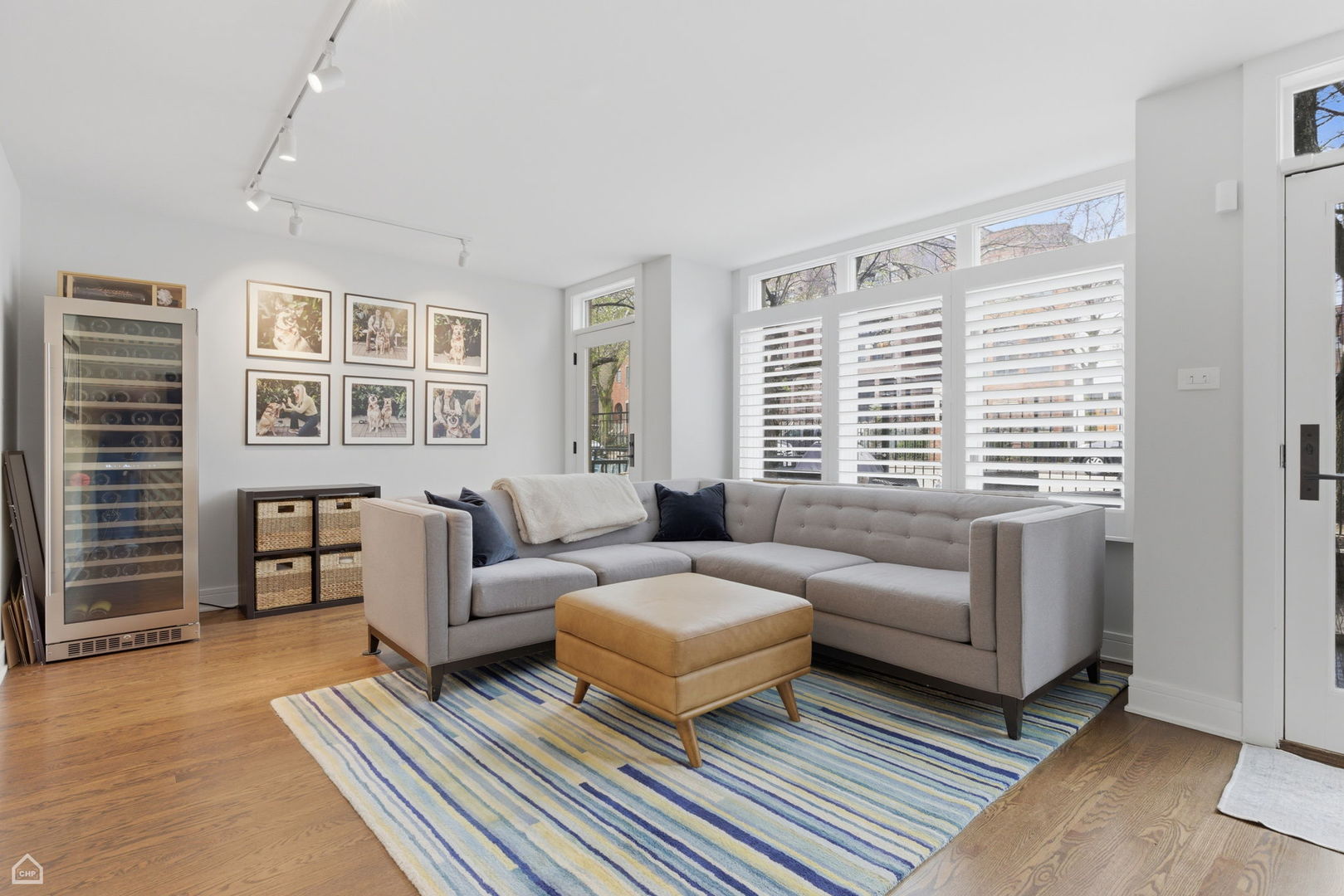 2718 N Southport Avenue B