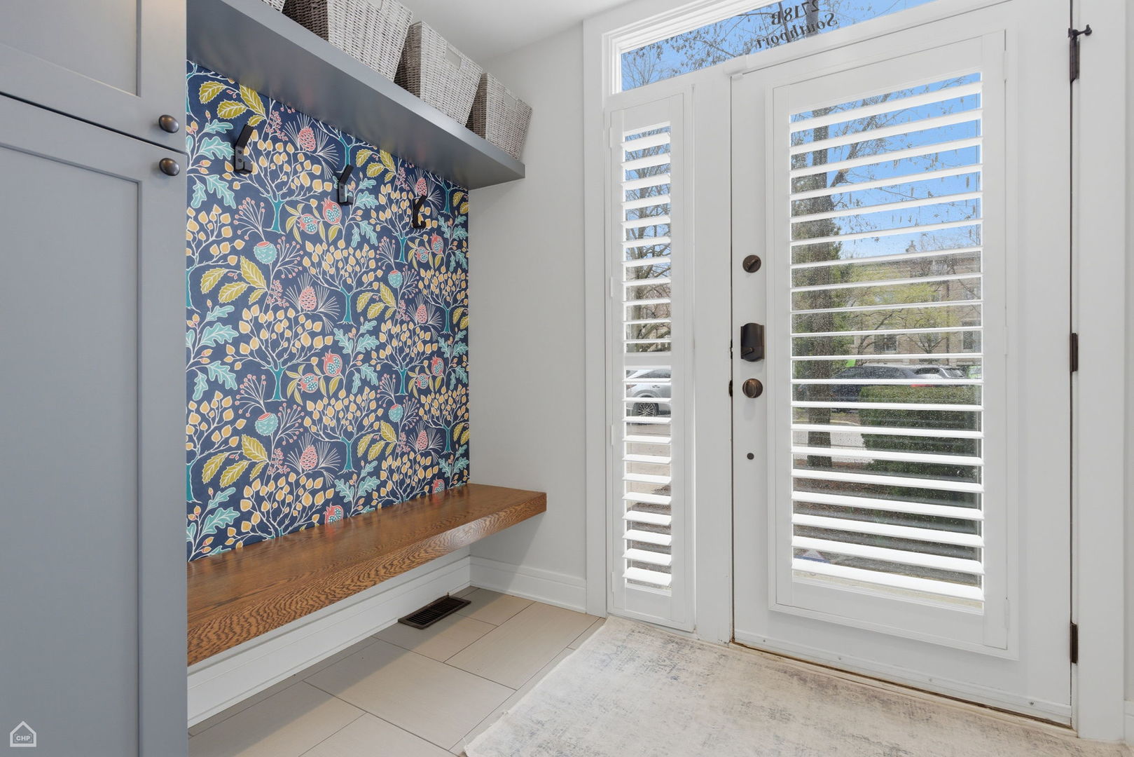 2718 N Southport Avenue B