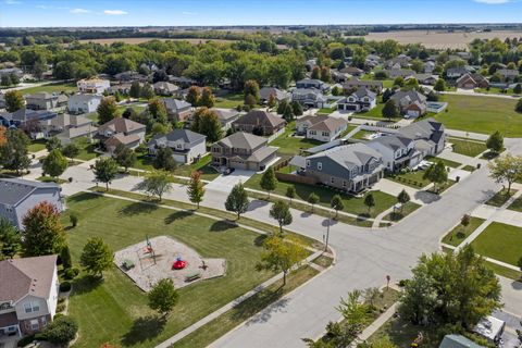 Tiny photo for 405 Locust Lane, Peotone, IL 60468 (MLS # 12491917)