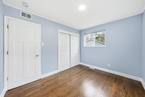 Tiny photo for 14424 University Avenue, Dolton, IL 60419 (MLS # 12629354)