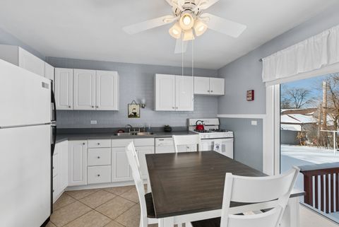 Tiny photo for 8926 Fairway Drive, Orland Park, IL 60462 (MLS # 12556330)