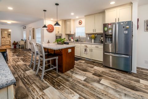 Tiny photo for 13310 E Idlewood Road, Mt Vernon, IL 62864 (MLS # 12550701)