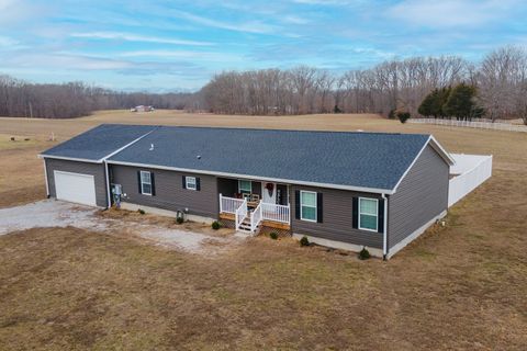 Photo of 13310 E Idlewood Road, Mt Vernon, IL 62864 (MLS # 12550701)