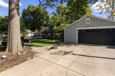 Tiny photo for 4209 Lawn Avenue, Western Springs, IL 60558 (MLS # 12771853)