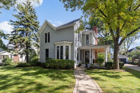 Photo of 4209 Lawn Avenue, Western Springs, IL 60558 (MLS # 12771853)