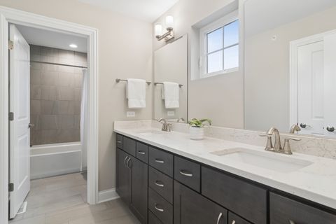 Tiny photo for 1465 Somerset Place, Barrington, IL 60010 (MLS # 12628226)