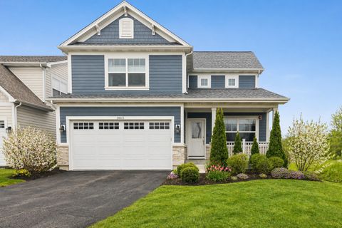 Photo of 1465 Somerset Place, Barrington, IL 60010 (MLS # 12628226)