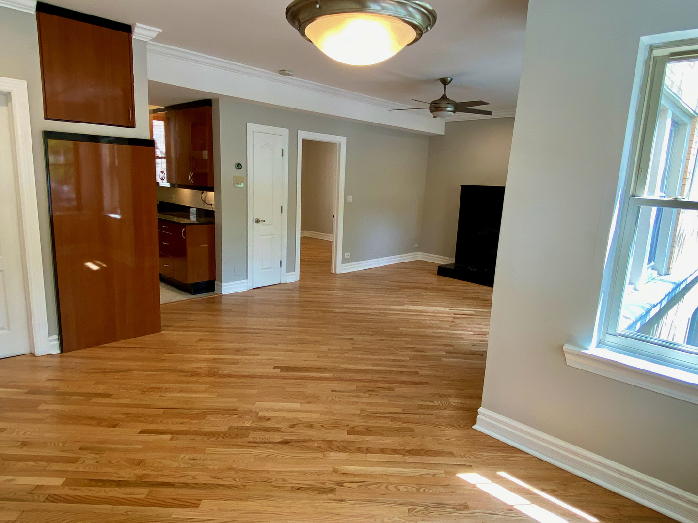 2133 N Kedzie Boulevard 1