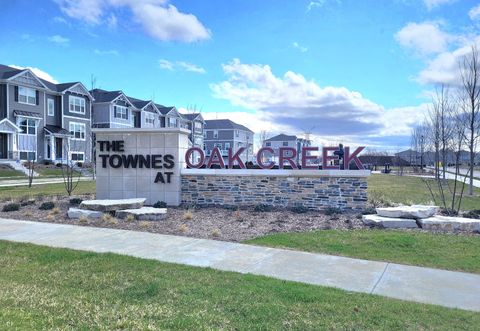 Tiny photo for 561 yosemite Way, Mundelein, IL 60060 (MLS # 12475270)